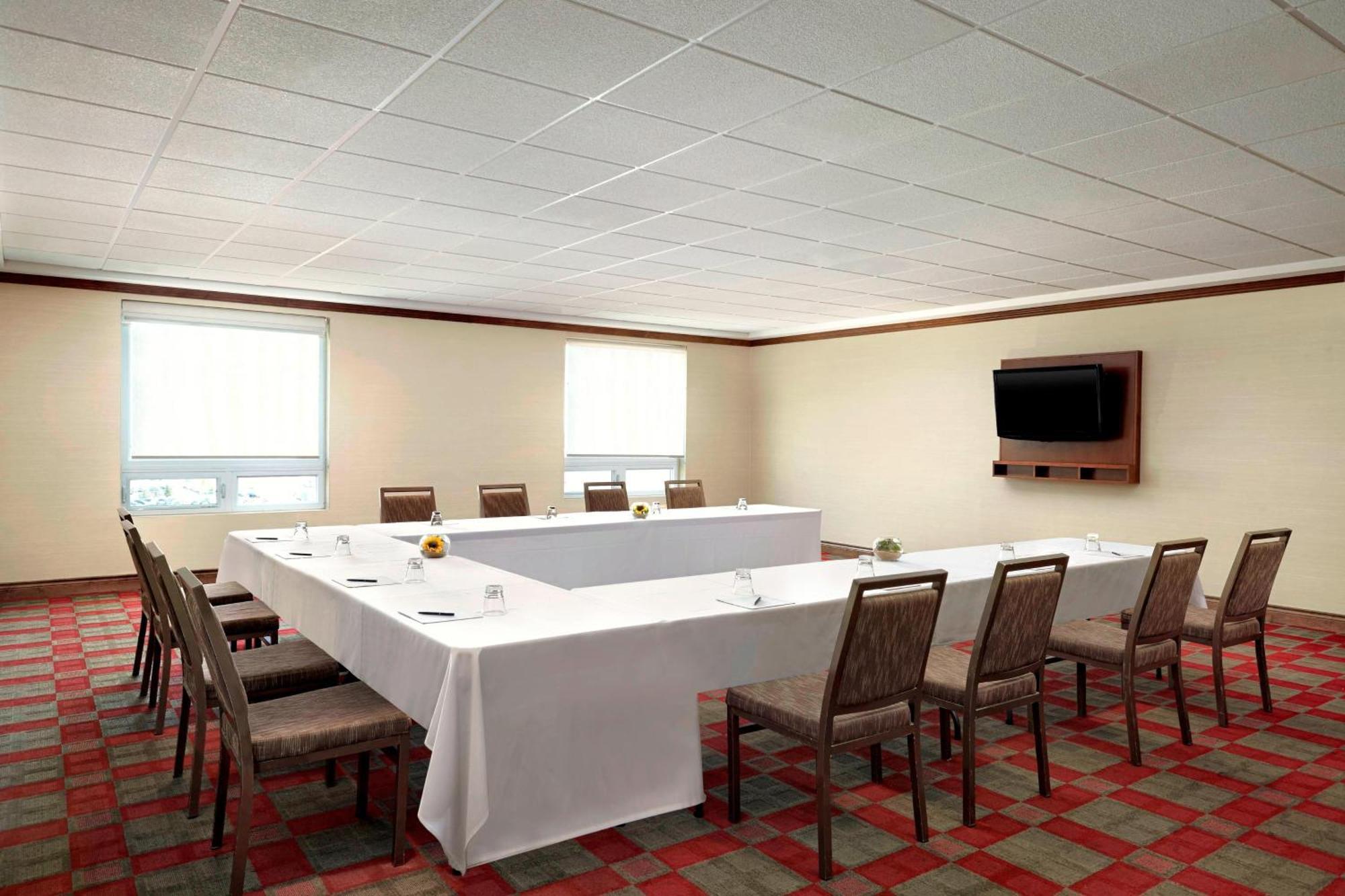 Four Points By Sheraton Calgary Airport Luaran gambar